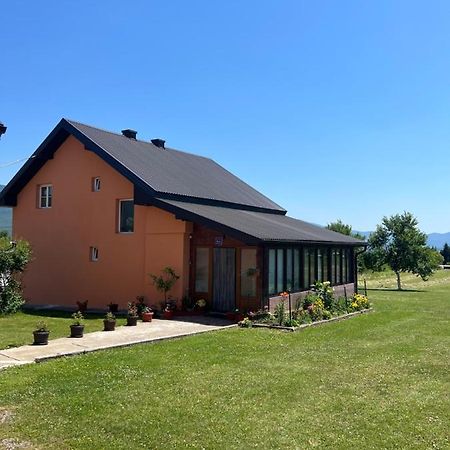 Apartments Marija Vrelo Koreničko Eksteriør billede
