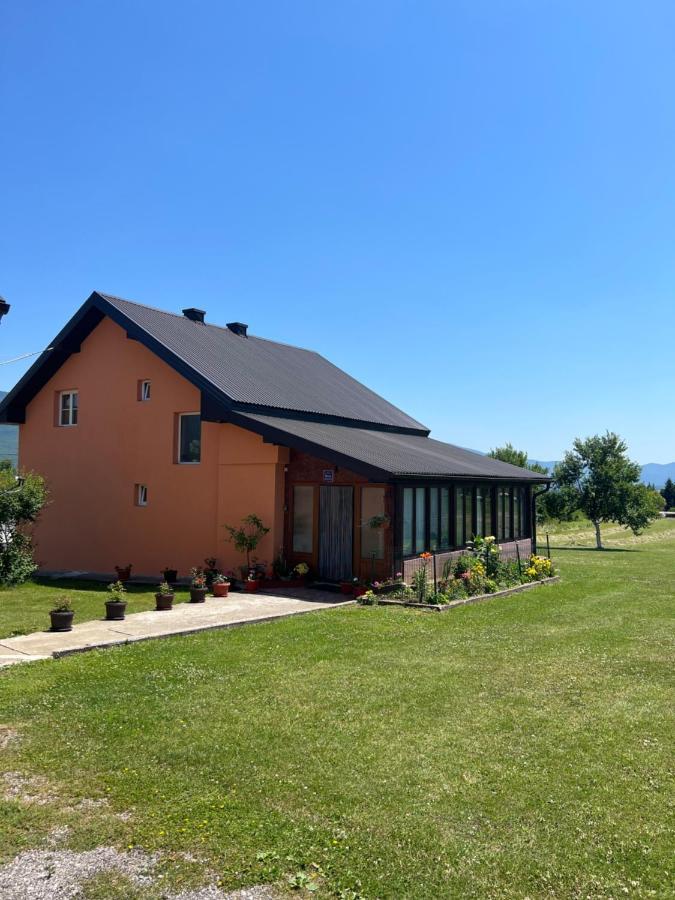 Apartments Marija Vrelo Koreničko Eksteriør billede